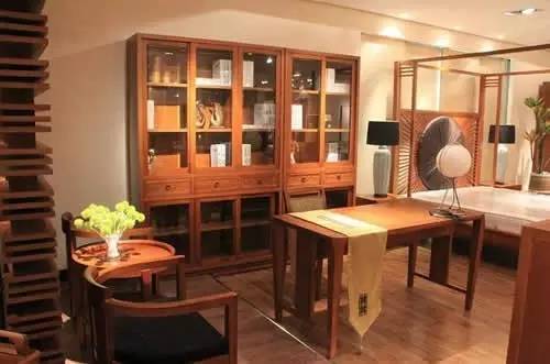 实木家具厂如何有效实施防霉措施——保障品质与延长使用寿命的秘诀