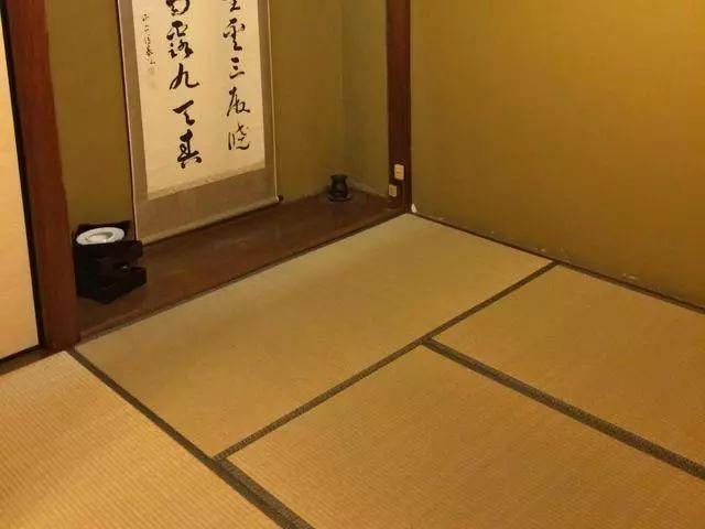 拯救实木家具，应对发霉的实用指南