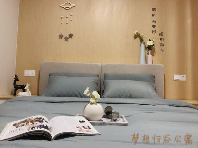 选对实木家具，如何以高性价比打造温馨家园