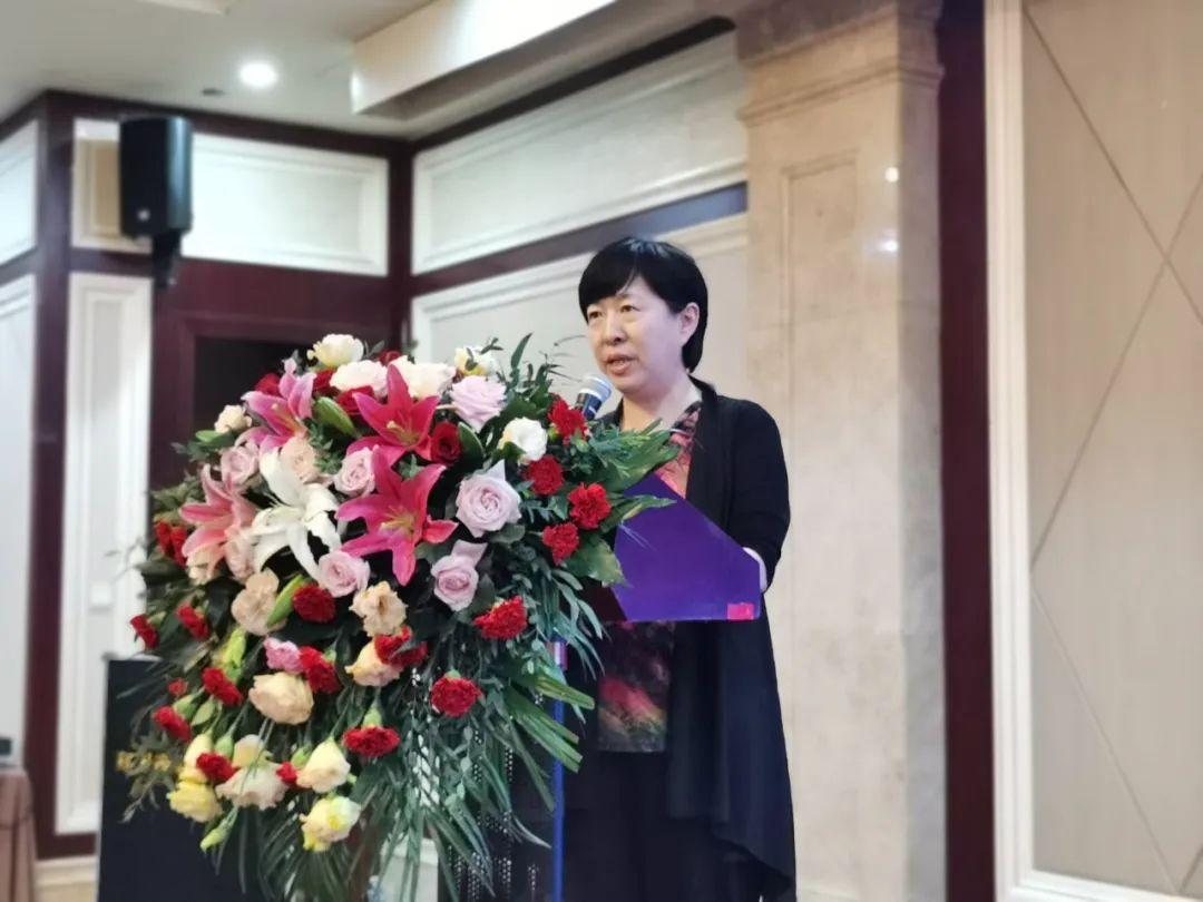 家具线上销售平台的崛起与变革