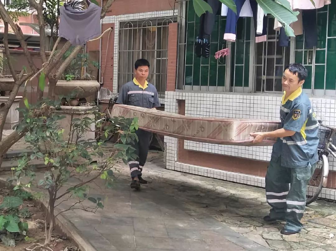 青岛旧家具回收，便捷上门服务，绿色生活新风尚