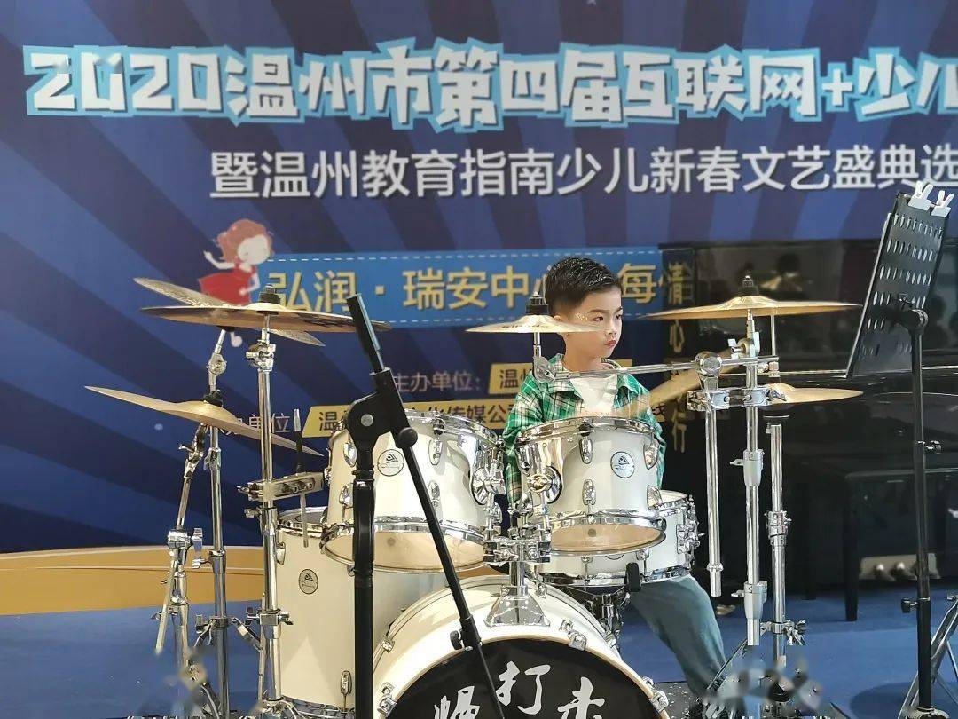 家具制作现场直播回放，匠心独运，尽显艺术与工艺的完美融合