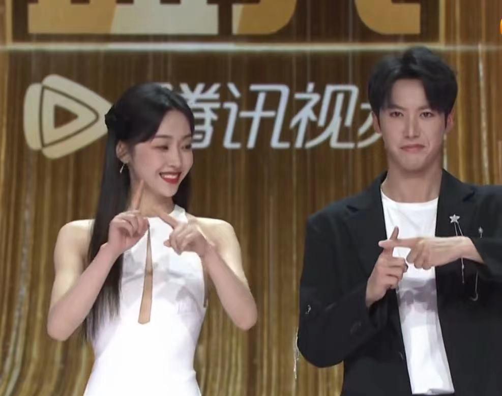 结婚戒指的佩戴之谜，为何选择无名指