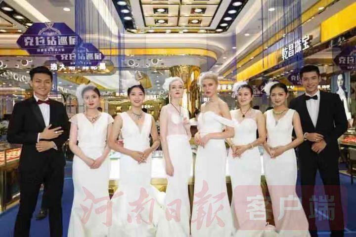 3克拉钻戒，璀璨之选，价值几何？