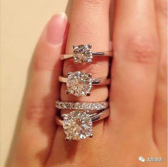 女人正常带几克拉的钻戒，选择背后的故事与考量