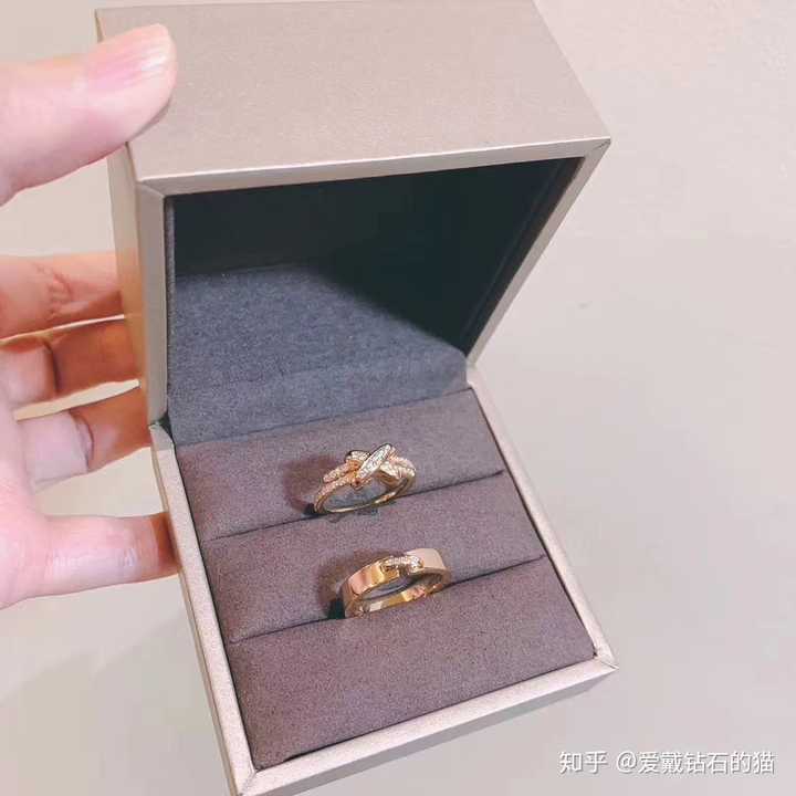 结婚对戒，6000多元的背后价值与考量