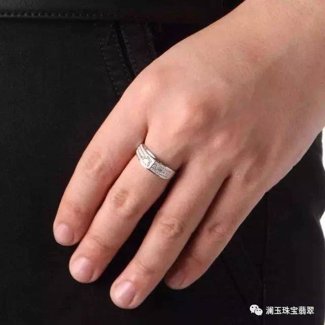 戒指的戴法和意义，男性视角的深度解析