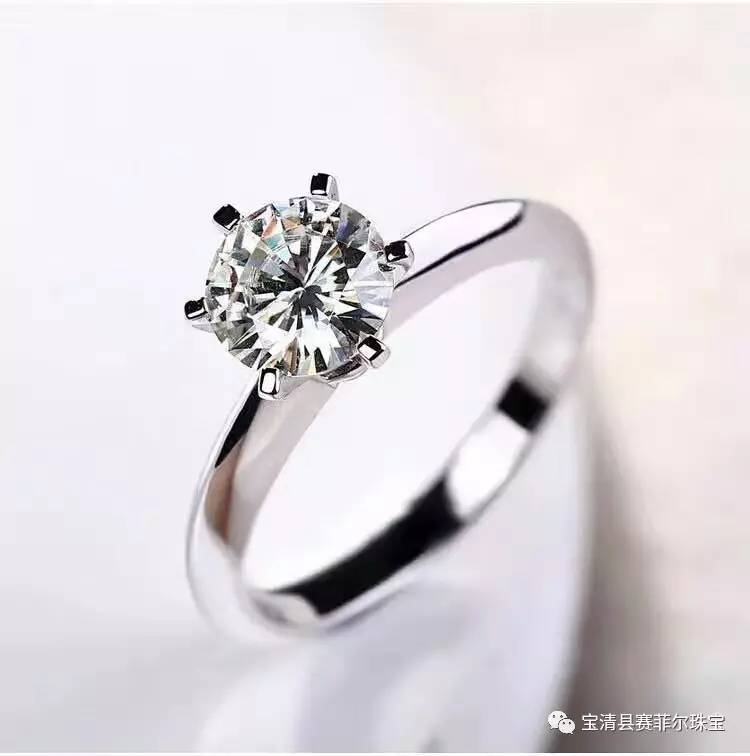 定制婚戒，爱的独特印记