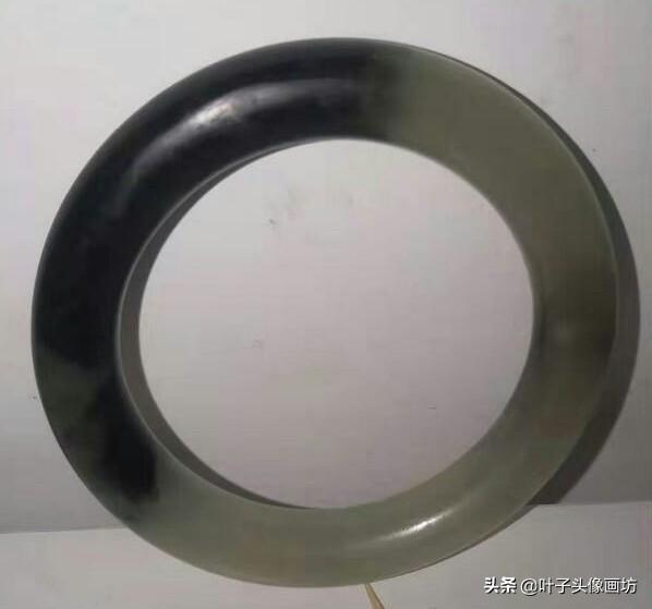 玻璃种帝王绿48亿手镯