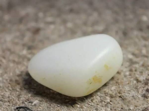 鉴别和田玉，最简单实用的方法指南