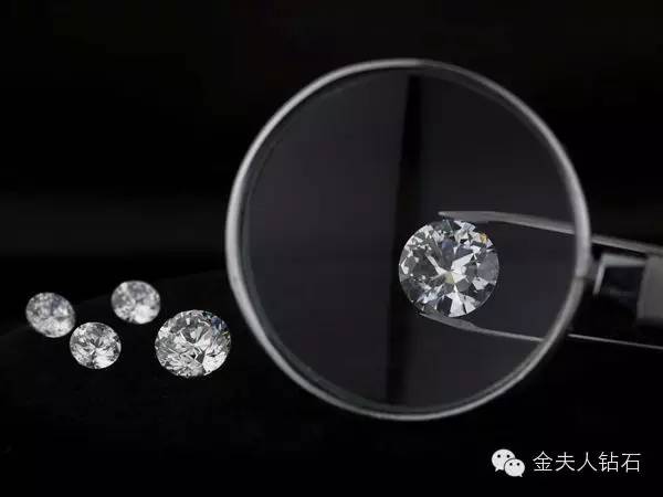 钻石裸石价格，透视璀璨背后的真实价值
