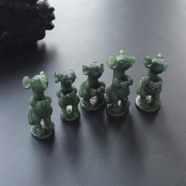 探索世界十大顶级翡翠图片，自然之美的极致展现