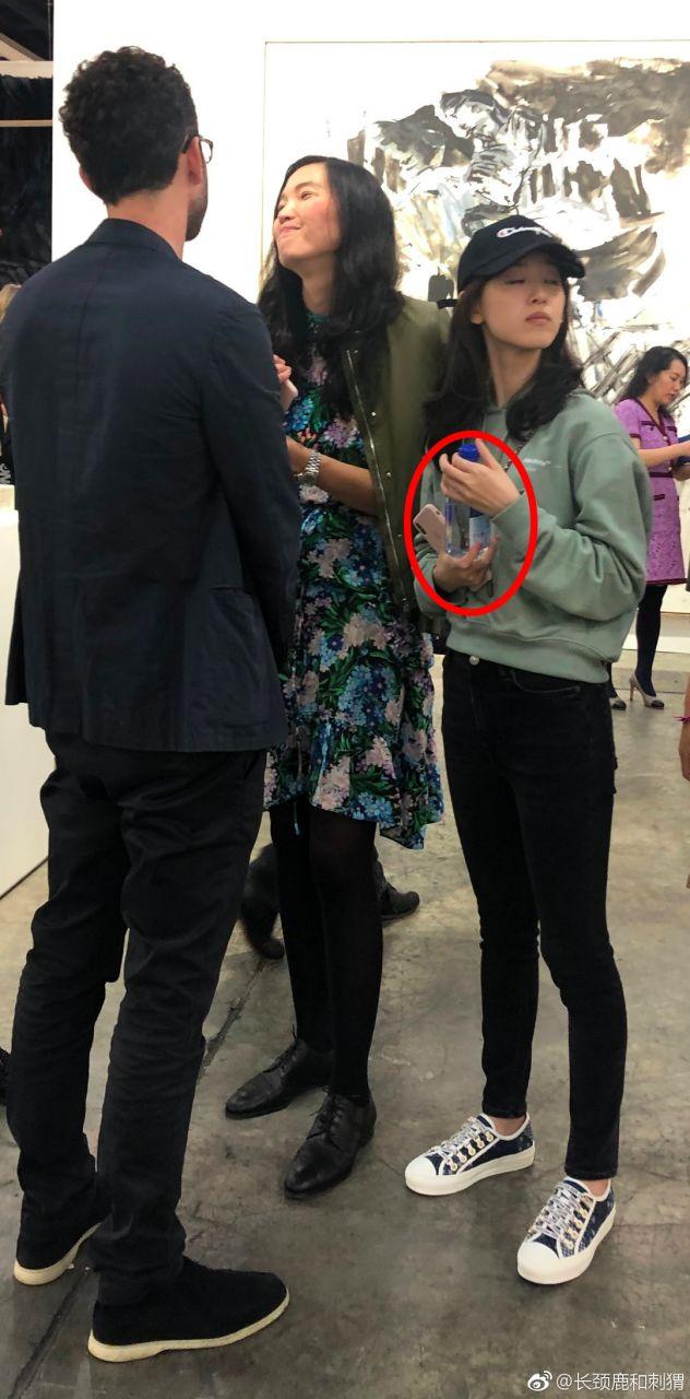婚戒，女生戴哪只手哪个手指的浪漫选择