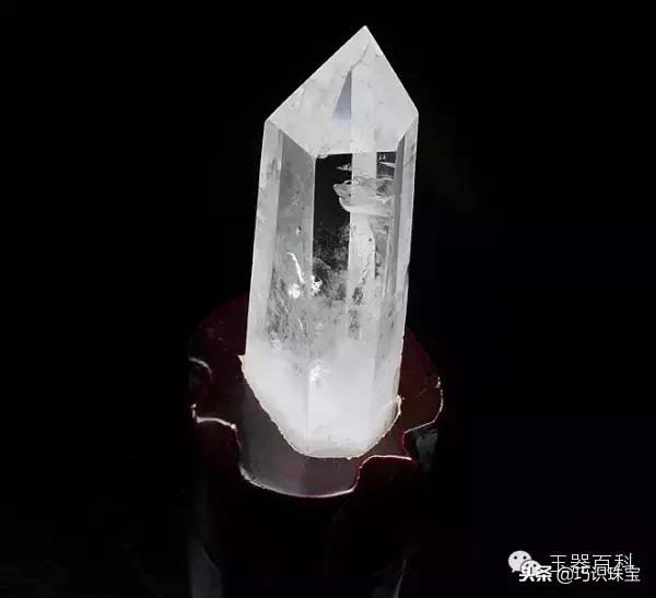 探索水晶的奥秘，揭秘其神奇功效与作用