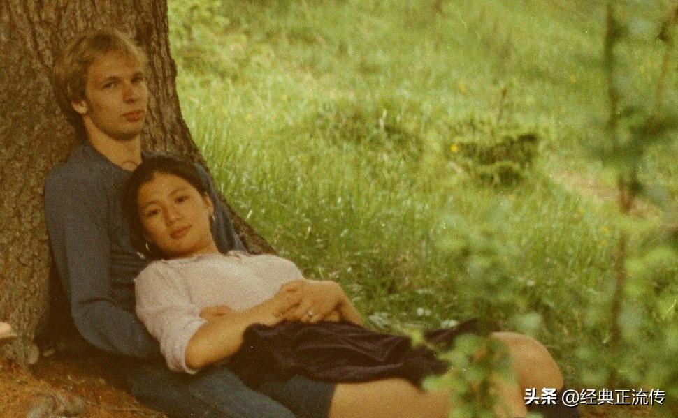 男女订婚戒指的正确戴法，爱的仪式与文化传承