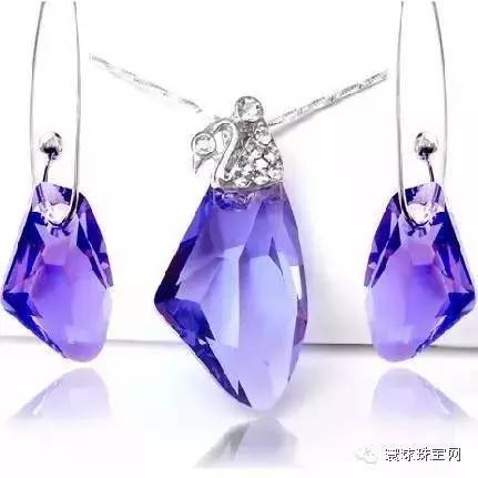 施华洛世奇水晶，璀璨背后的奥秘与材质解析