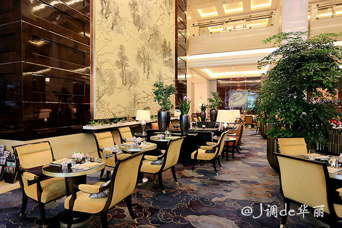 探秘老凤祥官网旗舰店今日价格，传统与现代的完美融合