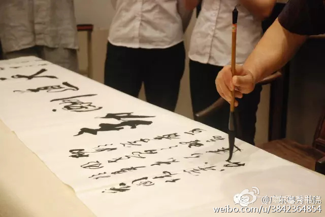 澳门六叔，笔墨间的艺术盛宴—书法欣赏视频讲解大全最新解读